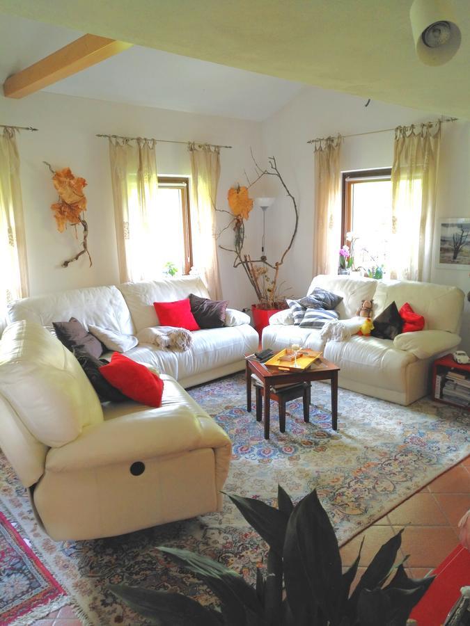 Casa Edith Libano Luaran gambar